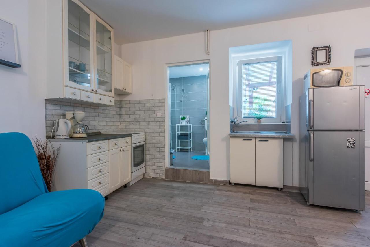 Apartments Kalla تْسْغيكفانِتْسا المظهر الخارجي الصورة