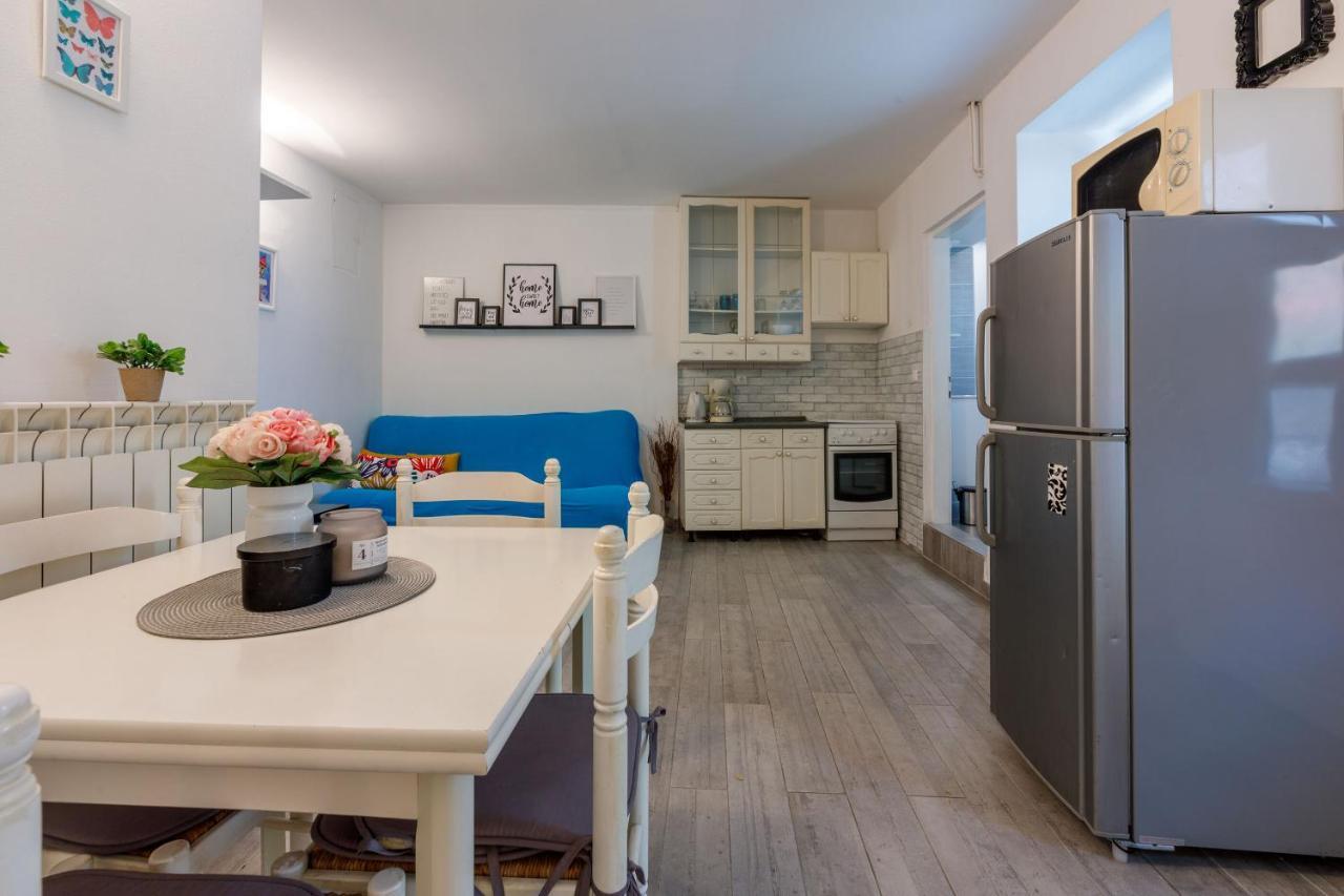 Apartments Kalla تْسْغيكفانِتْسا المظهر الخارجي الصورة